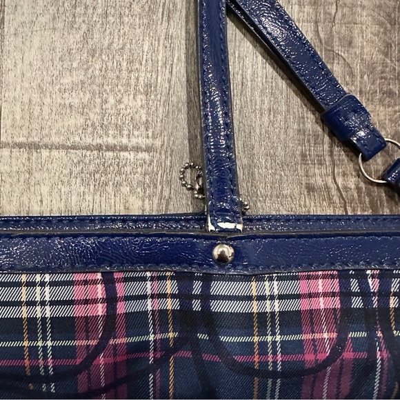 Coach Signature Stripe Berry Tartan Tote Y2K - Picture 6 of 16